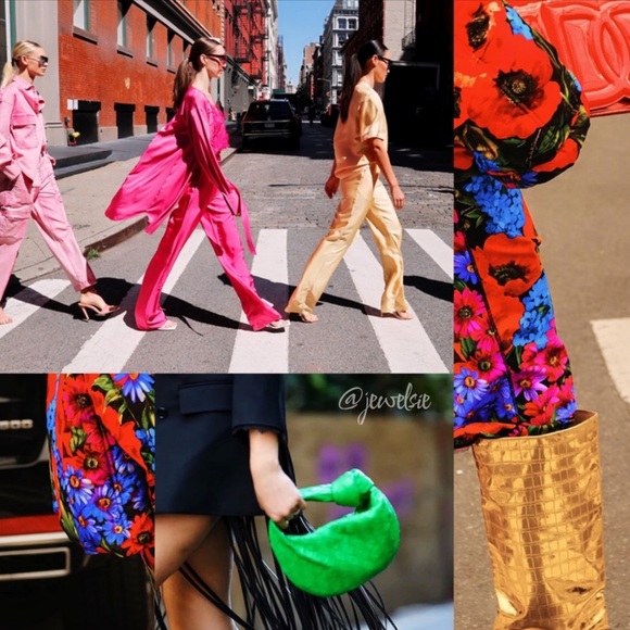 NEWS FLASH‼️25% OFF - Intermisión listing - Picture 5 of 12